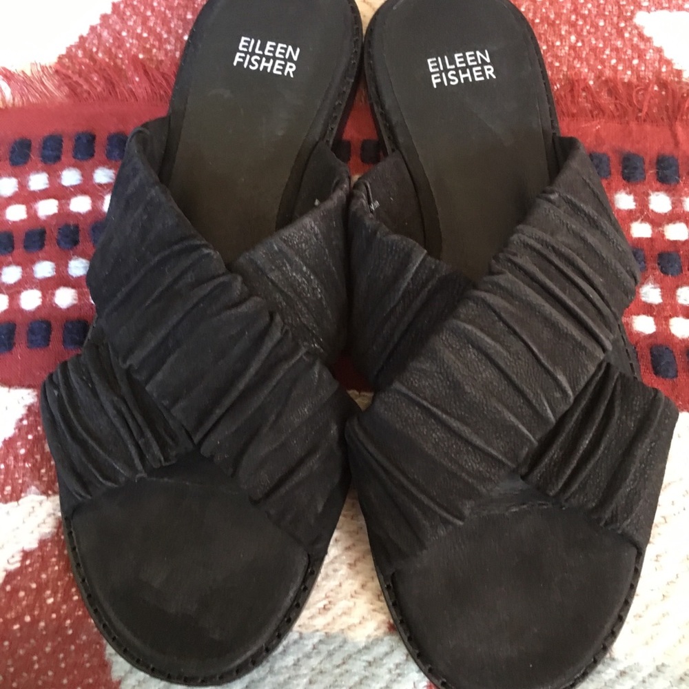 Eileen Fisher Black Leather/Suede Sandals